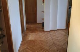 Apartament cu 4 camere, 130 mp, decomandat, Central