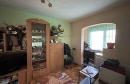 Apartament cu 3 camere, 102 mp, decomandat, Miron Costin