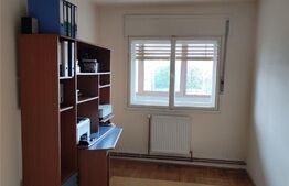 Apartament cu 4 camere, 96 mp, Central