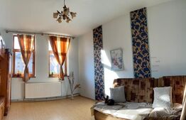 Casa 6 camere, 200 mp, Parneava
