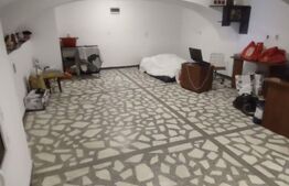 Garsoniera 37 mp, Central