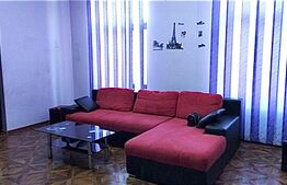 Apartament 2 camere decomandat 100 mp utili, zona Centrala! Negociabil