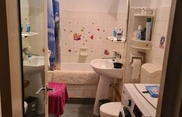 Apartament 3 camere, etaj intermediar, 74 mp, zona Vlaicu.