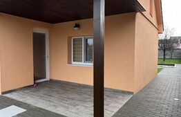 Casa 1 camera, 100mp, zona Poltura