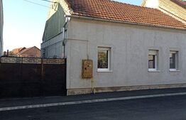 Casa DE VANZARE, 110mp, zona Alfa