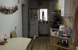 Casa DE VANZARE, 110mp, zona Alfa