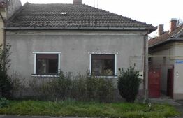 Casa DE VANZARE, 3 camere, 88mp, zona Parmeava