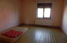 Casa DE VANZARE, 3 camere, 88mp, zona Parmeava