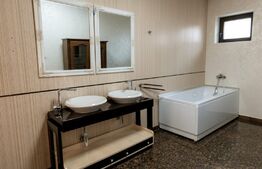 Casa moderna cu 8 camere, 600mp, Central