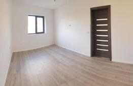 Apartament bloc nou, 3 camere + parcare privata, zona centrala