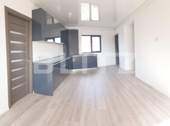 Apartament de vânzare 3 camere Central - 109230AV | BLITZ Arad | Poza1