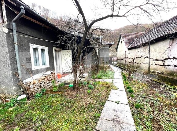 Casa de vânzare 3 camere Nord-Est - 111774CV | BLITZ Arad | Poza1