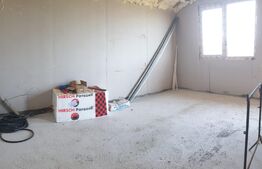 Casa tip duplex, 140 mp utili, 298 mp teren, Via Carmina