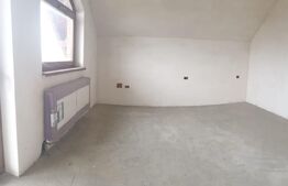 Casa D+P+M, 400 mp utili, 400 mp teren, garaj subteran, Sannicolau Mic