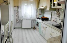 Apartament cu 3 camere, decomandat, 78 mp utili, parter, în zona Micălaca
