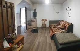 Doua case, 1439 mp teren si doua fronturi stradale, Tarnova