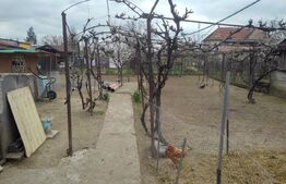 Casa cocheta, teren de 572mp, Confectii