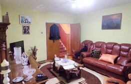 Apartament cu 3 camere, coborâtor, 80 mp utili, et 1, în zona Polivalentă