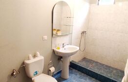 Oportunitate!!!! Apartament la casa cu 4 camere, curte comuna, zona Aradul Nou