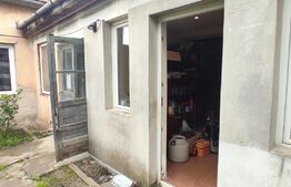 Oportunitate!!!! Apartament la casa cu 4 camere, curte comuna, zona Aradul Nou