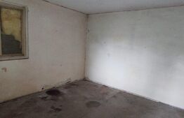 Oportunitate!!!! Apartament la casa cu 4 camere, curte comuna, zona Aradul Nou