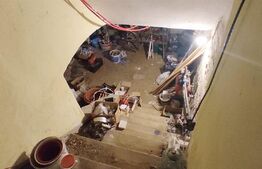 Oportunitate!!!! Apartament la casa cu 4 camere, curte comuna, zona Aradul Nou