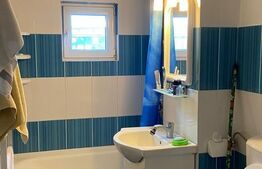 Apartament cu 3 camere, decomandat, 98 mp, zona Micălaca