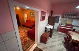 Casa doua corpuri, 3441 mp teren, centru Tarnova