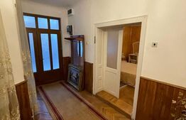 Casa doua corpuri, 3441 mp teren, centru Tarnova