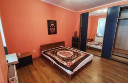 Apartament la casa cochet cu terasa, 3 camere, 98 m2 utili,curte comuna, Mucius Scevola