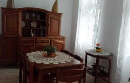 Apartament 3 camere, 96 mp, decomandat, zona Central