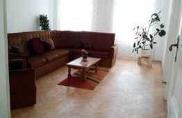 Apartament 3 camere, 96 mp, decomandat, zona Central
