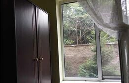 Apartament 2 camere,  83 mp, balcon, zona Ultracentral