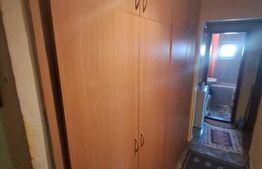 DE VANZARE APARTAMENT CU 3 CAMERE IN ZONA AUREL VLAICU