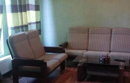 Vand casa cu etaj si 2 spatii de inchiriat in Chisineu Cris 