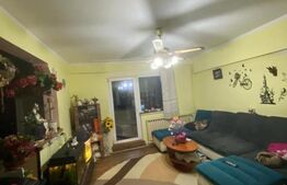 Apartament de vanzare, cu 5 camere, zona 300 Micalaca