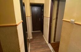 Apartament de vanzare, cu 5 camere, zona 300 Micalaca