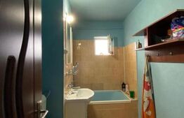 Apartament de vanzare, cu 5 camere, zona 300 Micalaca