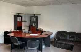 Apartament la casa, de vanzare, cu 3 camere, 120 mp, zona centrala