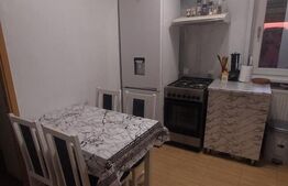  apartament de vanzare, cu 3 camere, 66 mp, zona Podgoria