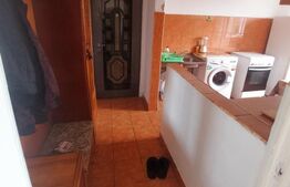 Apartament de vanzare, cu 2 camere, 60 mp, zona Vlaicu