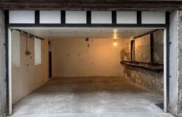 Garaj ultracentral cu statut de apartament – Palatul Neumann, Arad