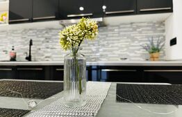 Apartament 2 camere, 77 mp, zona Central