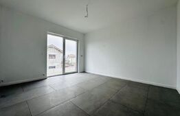 Casa moderna cu piscina, aproape de Arad