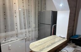 Garsonieră de vânzare, 37 mp utili, zona Confecții