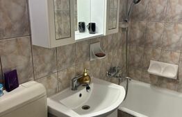 Garsonieră de vânzare, 37 mp utili, zona Confecții