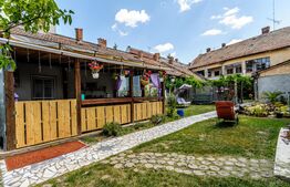  Casa de vanzare, 700 mp, teren de 1015 mp, strada Andrei Saguna