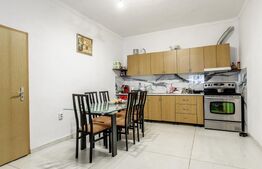  Casa de vanzare, 700 mp, teren de 1015 mp, strada Andrei Saguna