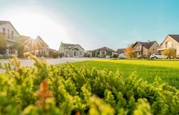 Casa la rosu, model Class, disponibila imediat in Westfield