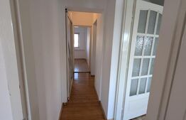 Apartament cu 4 camere, 165 mp, zona Intim 